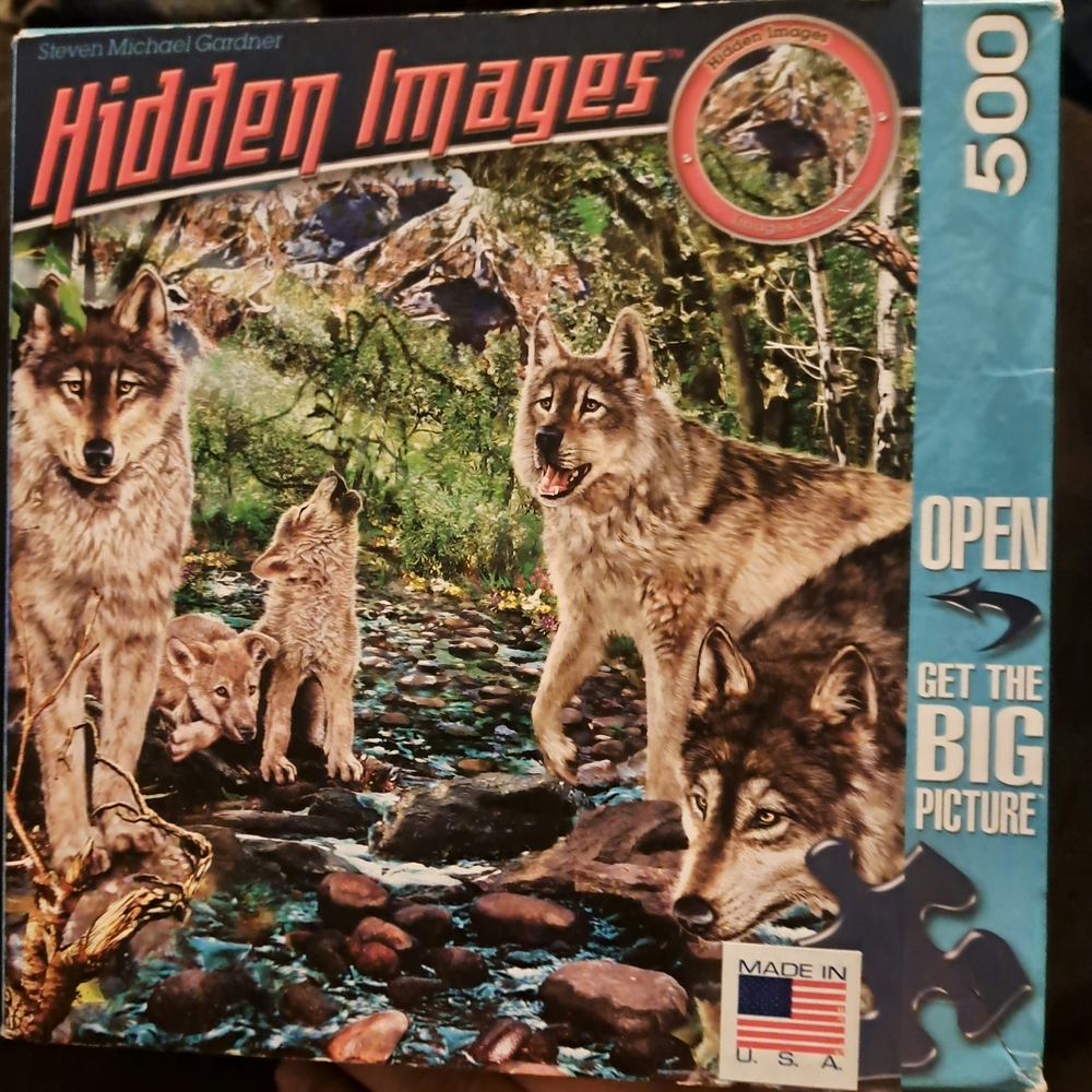 Hidden Images 500-Piece Wolf Puzzle